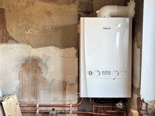 images/boiler-installers/slider/bathroom-installers-4-kireth-ai.jpeg